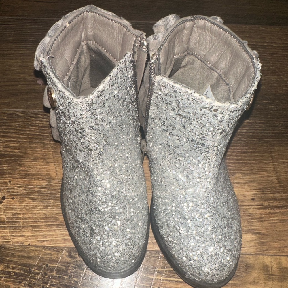 Nicole Miller toddler booties